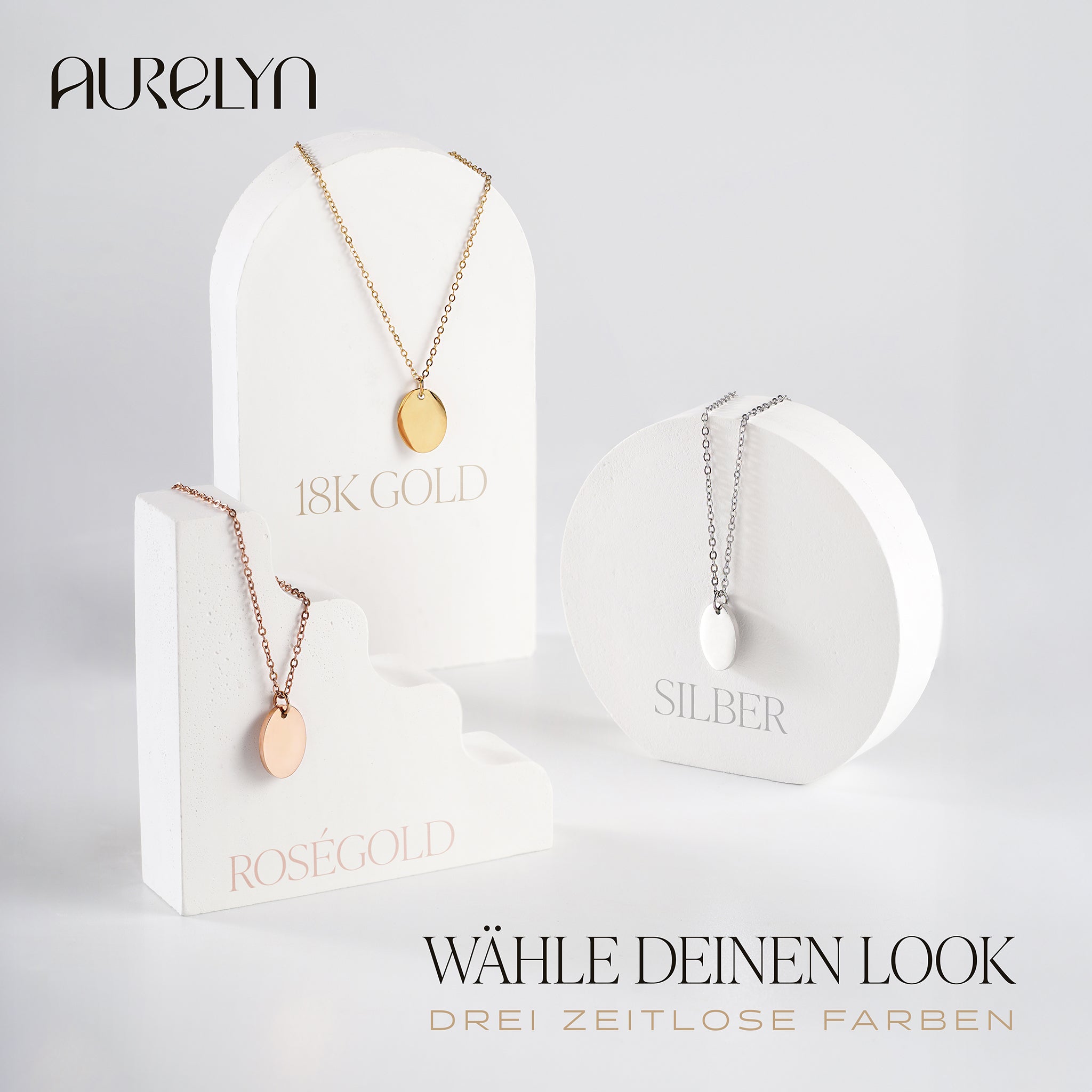 ELAINE – Initialenkette mit ovalem Anhänger